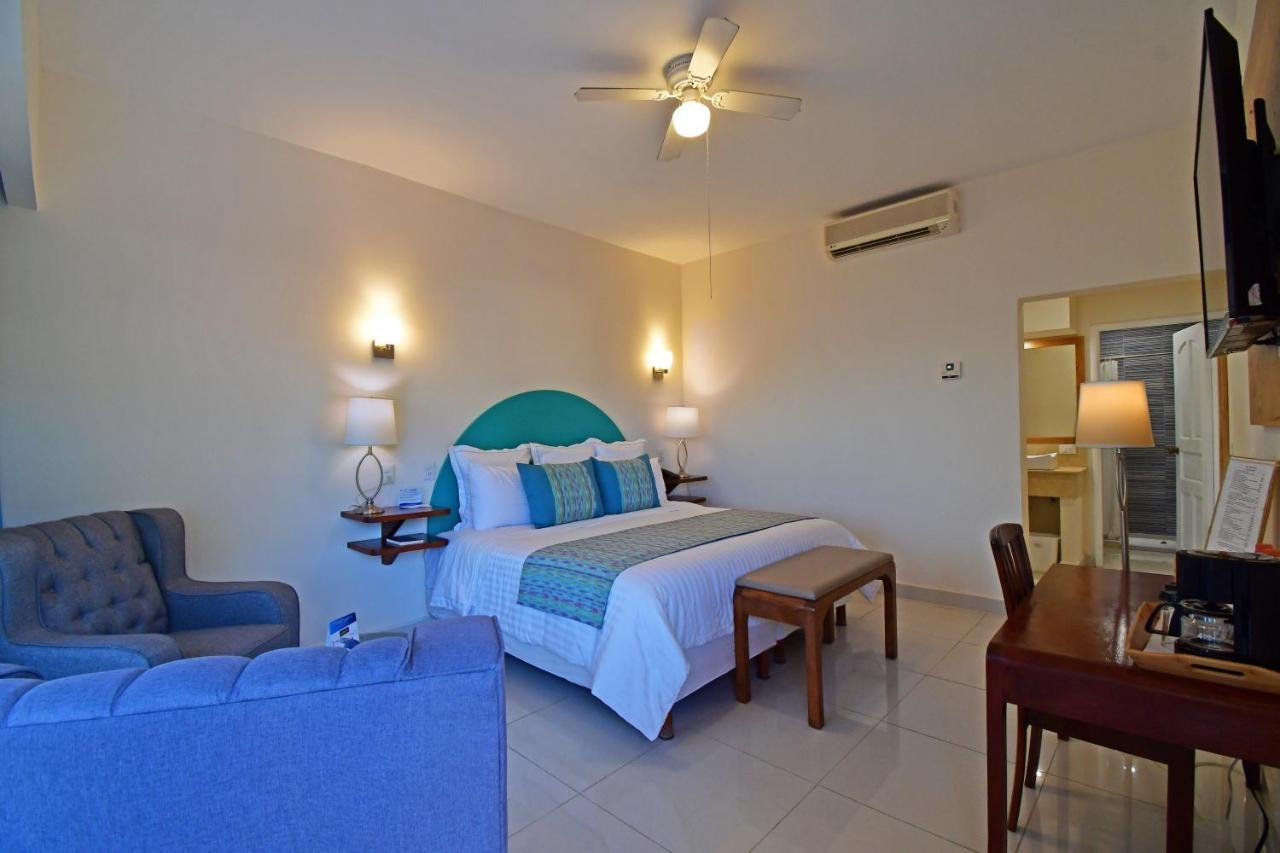 The Westmarine Waterfront Hotel La Paz Esterno foto
