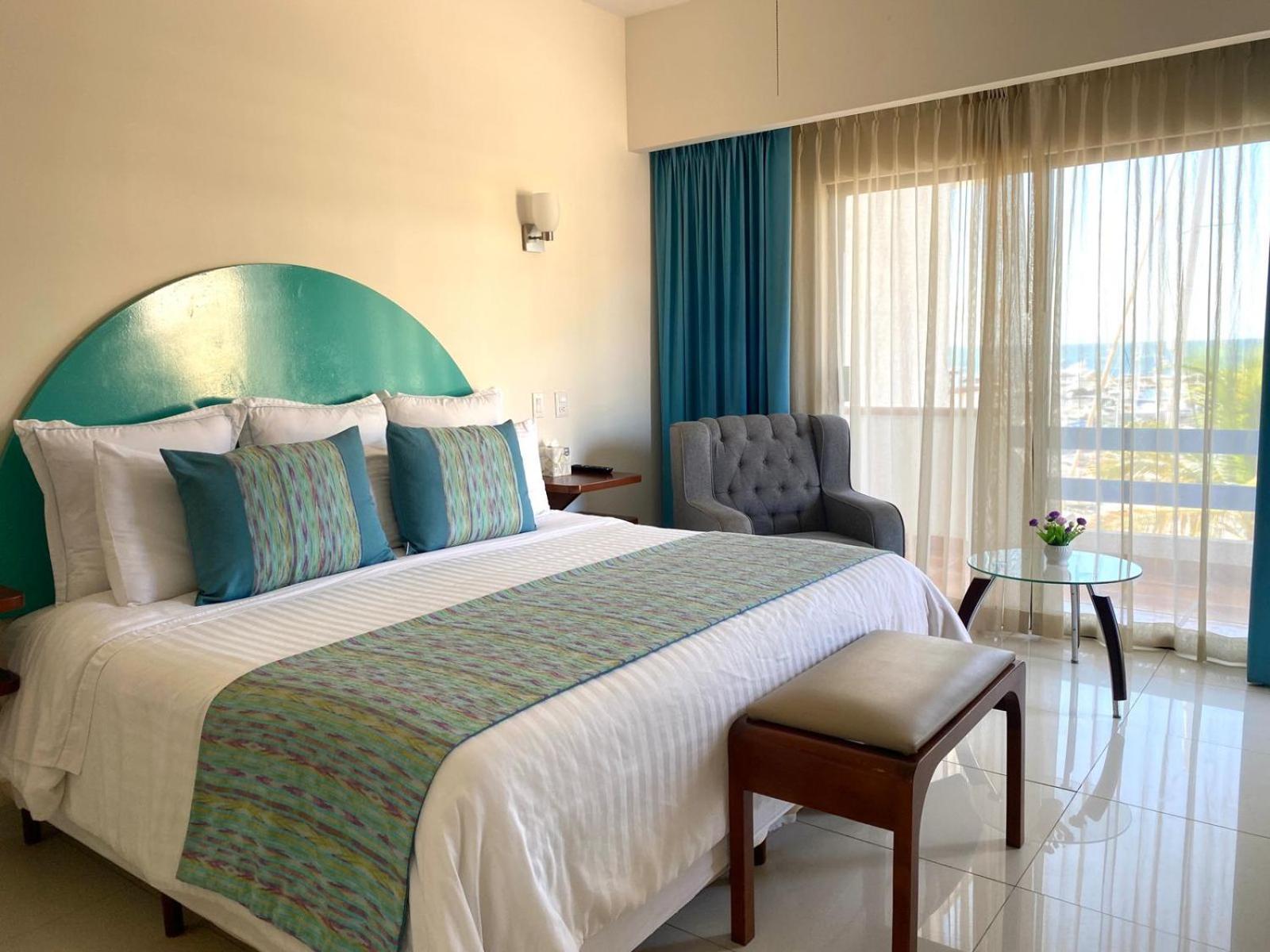 The Westmarine Waterfront Hotel La Paz Esterno foto