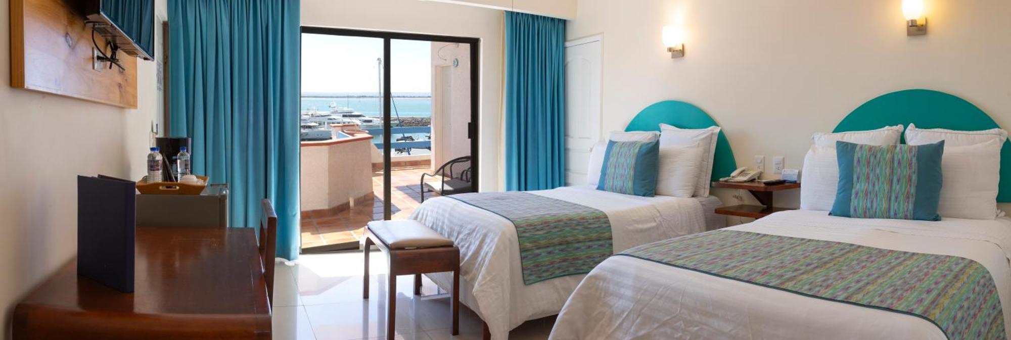 The Westmarine Waterfront Hotel La Paz Esterno foto